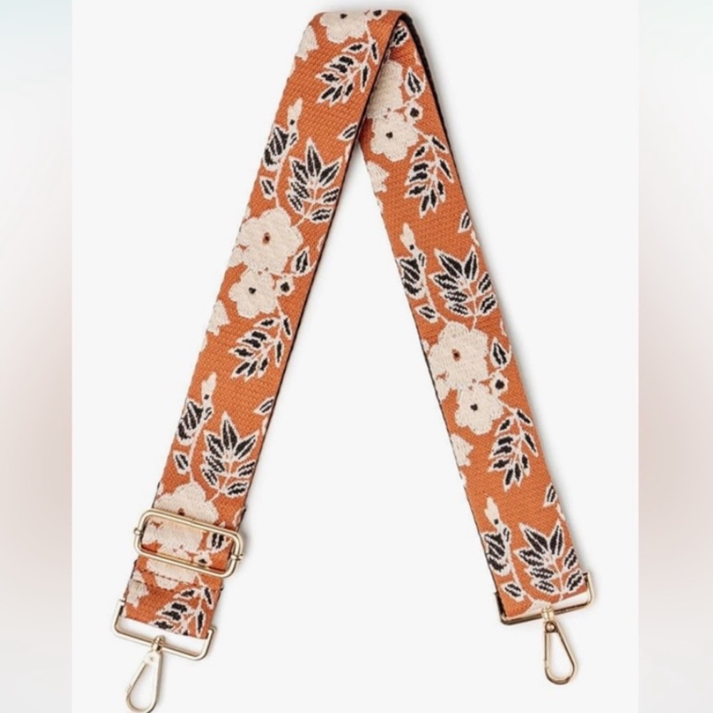 ♥️… KEDZIE Floral Interchangeable Bagstrap